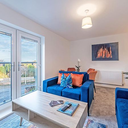 Gospel Heights Luxury Apartments With Parking Heswall Buitenkant foto