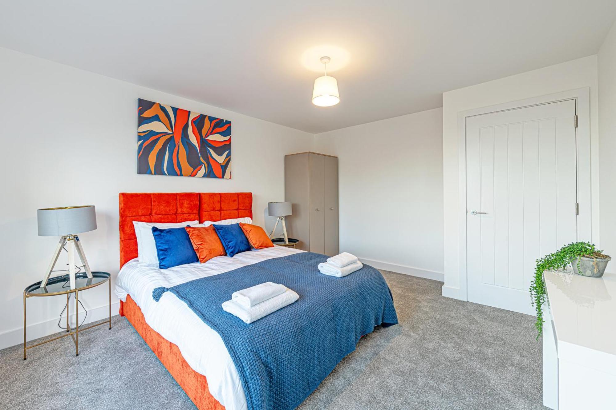 Gospel Heights Luxury Apartments With Parking Heswall Buitenkant foto