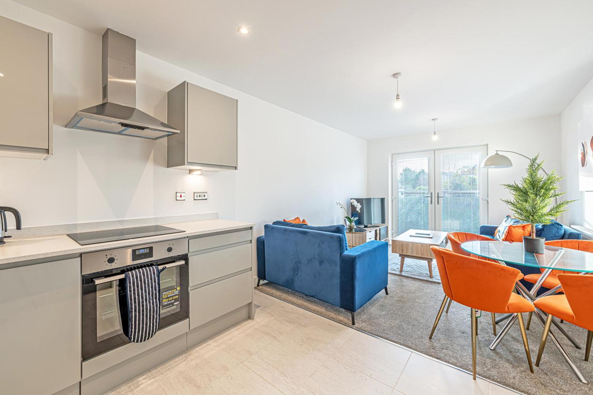 Gospel Heights Luxury Apartments With Parking Heswall Buitenkant foto